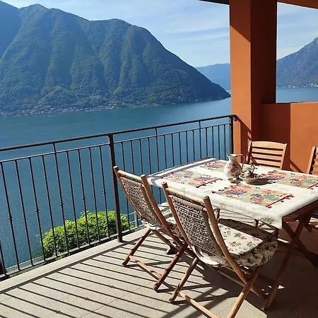 Vista Panoramica Apartman Colonno