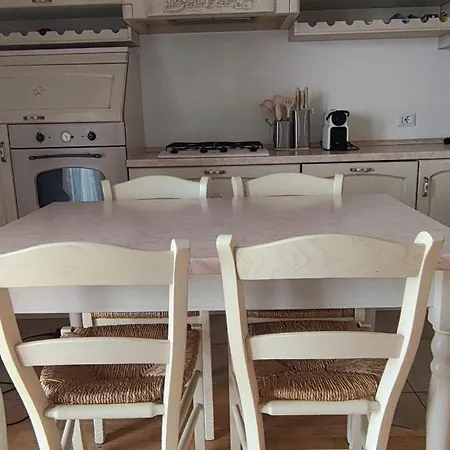 Bella Casa Con Vista Panoramica Apartament *