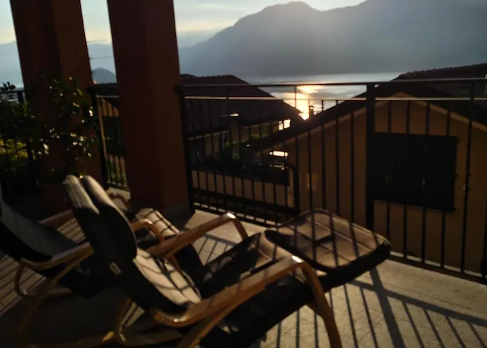 Bella Casa Con Vista Panoramica * Colonno